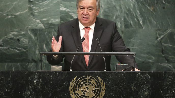 OSN povede Portugalec António Guterres, potvrdilo Valné shromáždění