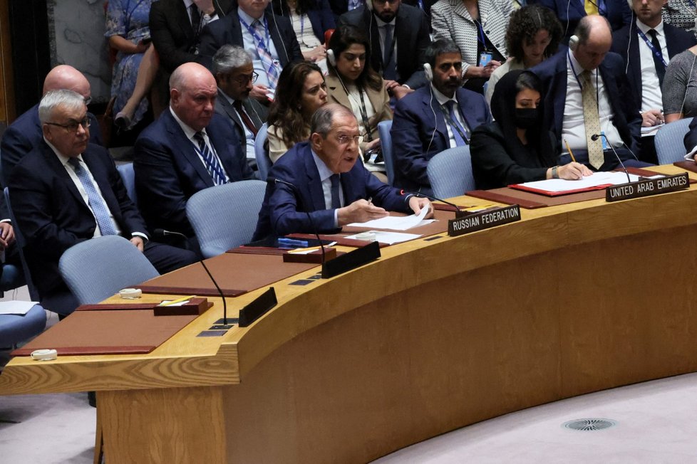 Sergej Lavrov na zasedání ministrů zahraničí Rady bezpečnosti OSN (22. 9. 2022).
