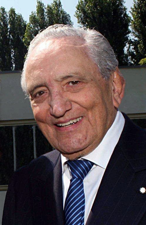 Michele Ferrero (†89), *26. dubna 1925 - †14. února 2015, potravinářský magnát, v klidu doma