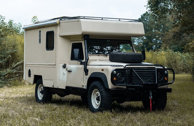 Osprey Custom Cars Defender 130 Overland Camper