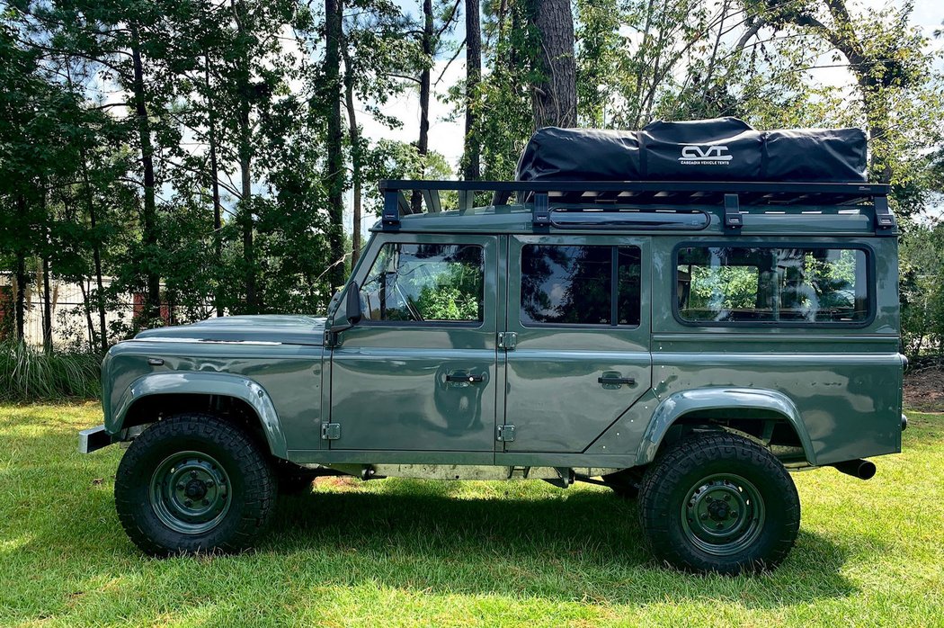 Osprey Land Rover Defender