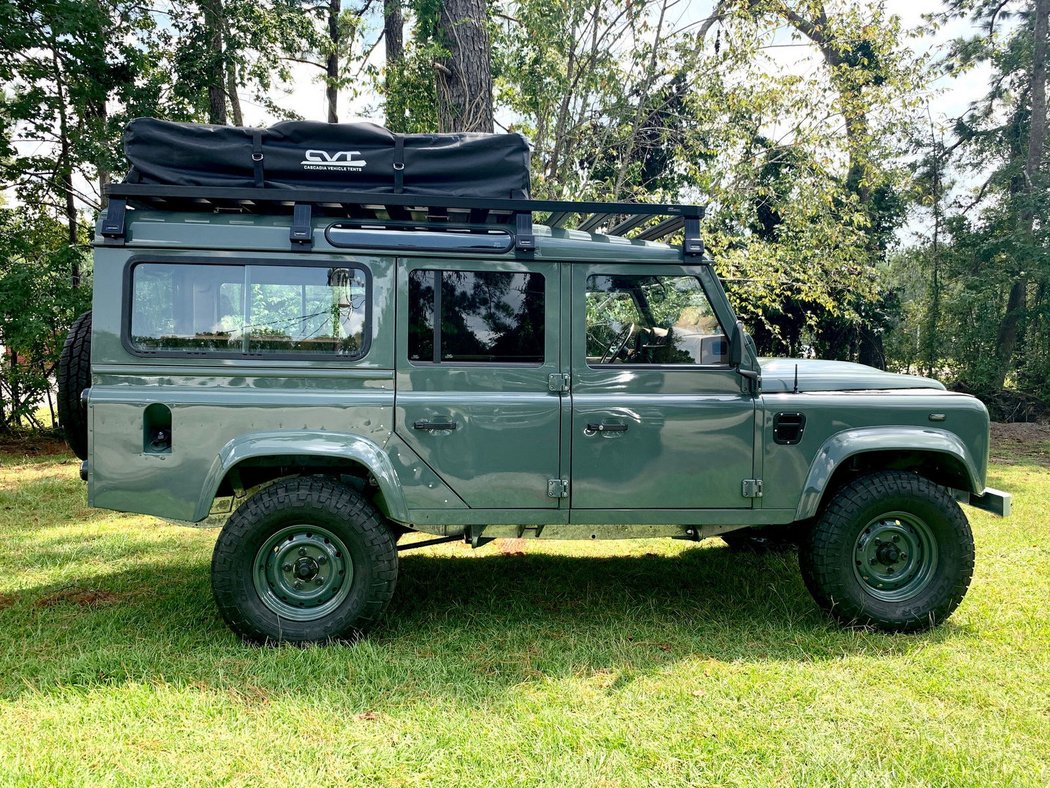 Osprey Land Rover Defender