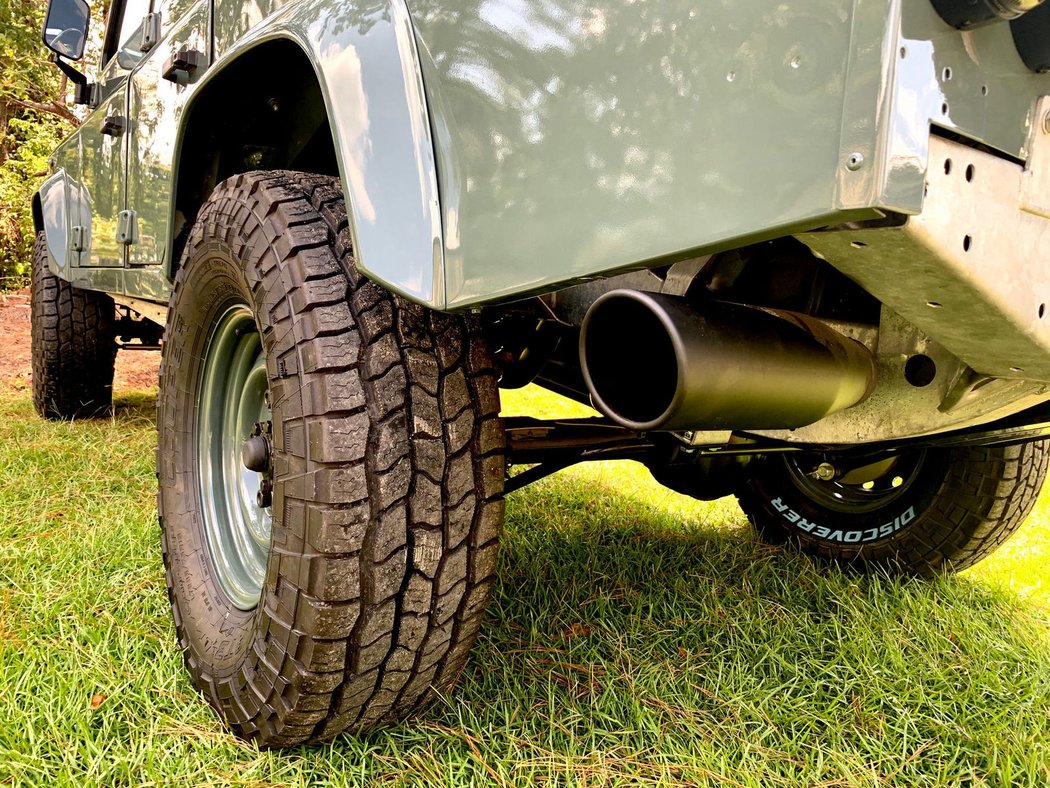 Osprey Land Rover Defender