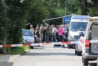 Krvavá exekuce v Ostravě: Policie zastřelila bývalého policistu, který pálil na exekutory