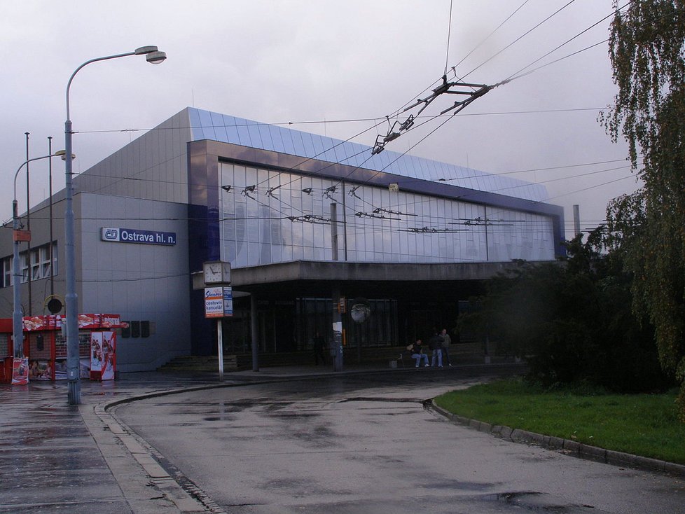 Hlavní nádraží v Ostravě, vedle kterého by mělo vyrůst Muzeum MHD.