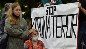 Demonstrace v Ostravě proti zpřísnění koronavirových opatření v Moravskoslezském kraji.