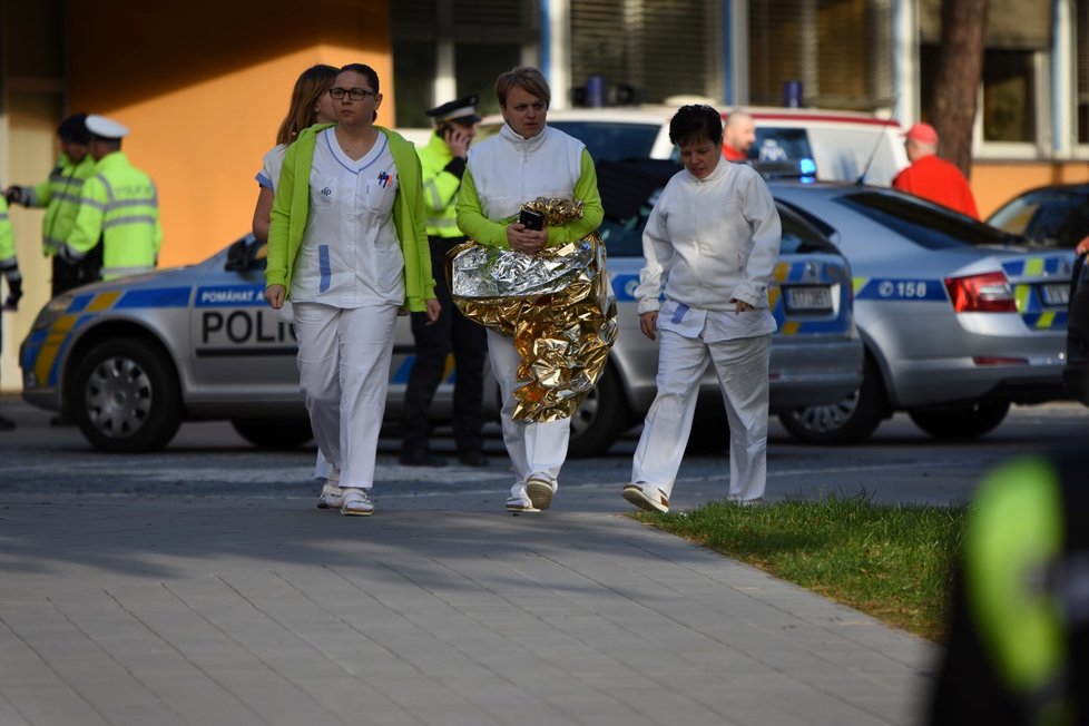 Střelba v ostravské nemocnici si vyžádala sedm mrtvých