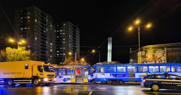 V Ostravě se srazily dvě tramvaje.