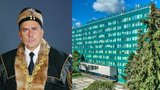 Sbohem, pane profesore: Zemřel první rektor Technické univerzity v Ostravě Čermák (†83)