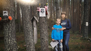 Stromy mají tváře zavražděných českých učitelů! Stalinovy čistky na výstavě v Ostravě