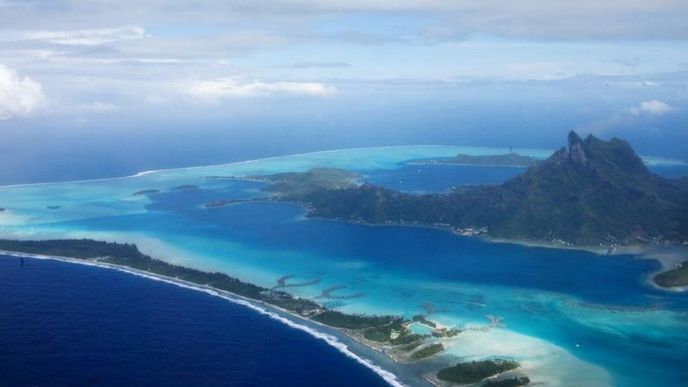 Ostrov Bora-Bora ve Francouzské Polynésii