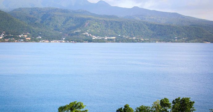 Takto vypadal ostrovní ráj Dominika před zemětřesením.