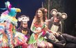 Muzikál Ostrov pokladů: Jasmine, Adélka jako opička, Nelly Řehořová jako Perlička a koala Kristýna Mandousová.