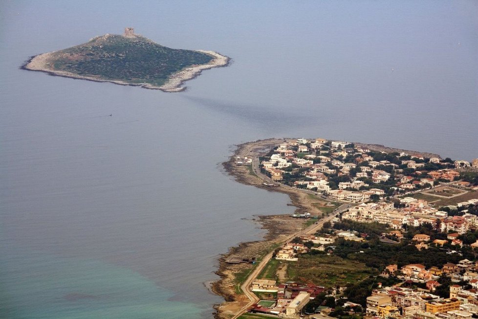 Ostrov Isola delle Femmine je na prodej