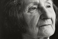 Jako dívka přežila Osvětim. „Zachránil“ ji nacistický lékař