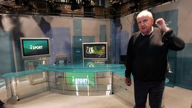 Šéf sportu v České televizi si balí svých pět švestek a mizí z obrazovky.