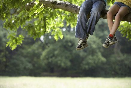 Choďte s dětmi do lesa: Díky přírodě jsou chytřejší, zdravější a tvořivější