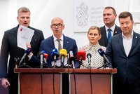 Nový plán pro ČT a rozhlas: Místo poplatků dostanou 7,8 miliardy z rozpočtu. Zavoral nesouhlasí