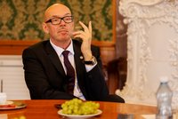 Klempíř ve sporu s umělci i opozicí: „Udavač a papalášské manýry!“ A výzva šéfů ČT a rozhlasu