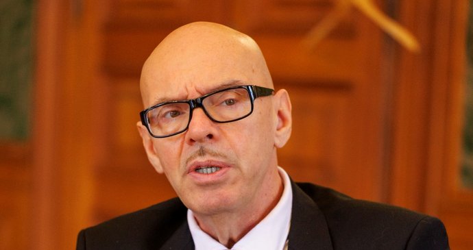 Ministr kultury Oto Klempíř (za Motoristy) během rozhovoru pro Blesk (leden 2026)