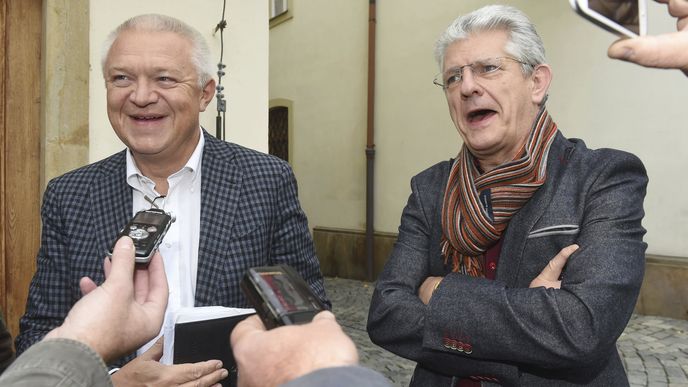Představitelé hnutí ANO Jaroslav Faltýnek (vlevo) a Oto Košta, který by se měl stát hejtmanem Olomouckého kraje