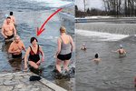 Zimní plavci se scházejí u jezu U Žida třikrát týdně. Je mezi nimi i nováček, paní Jarka (82).