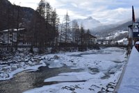 Neštěstí v rakouském Ötztalu: Po pádu laviny zemřel člověk, další zůstali pod sněhem!