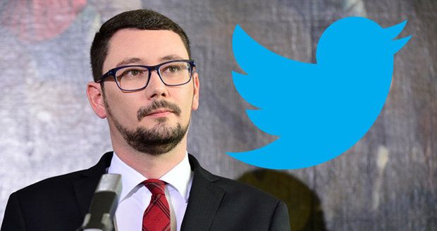 Ovčáček se zařadil do pražské kavárny. Za její kanál má Twitter, kde se sám činí