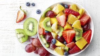 Ovoce a hubnutí: Které si při dietě dejte a na které si naopak dát pozor?