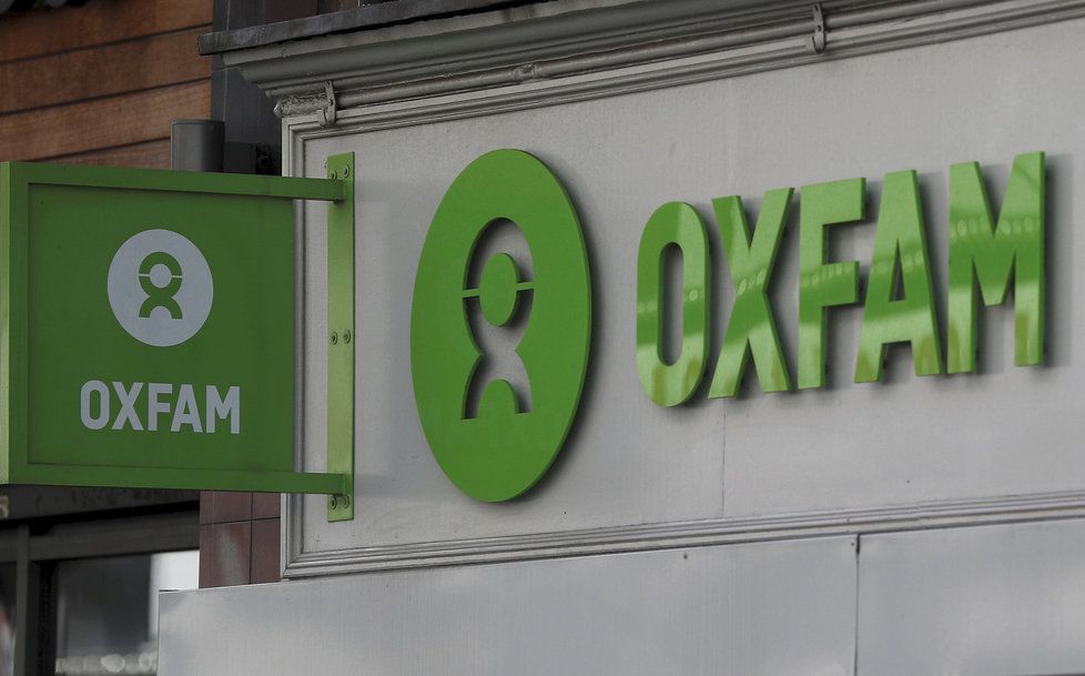 Obchod charitativní organizace Oxfam v Londýně