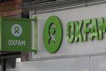Obchod charitativní organizace Oxfam v Londýně
