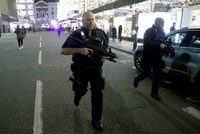 Poplach v Londýně: Policie evakuovala kvůli údajné střelbě stanici metra