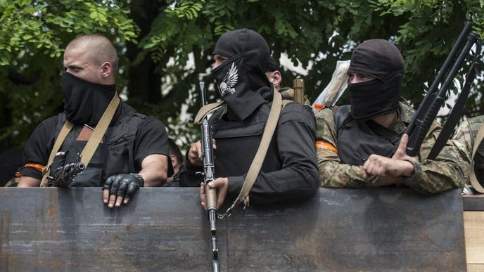 Ozbrojenci na východě Ukrajiny