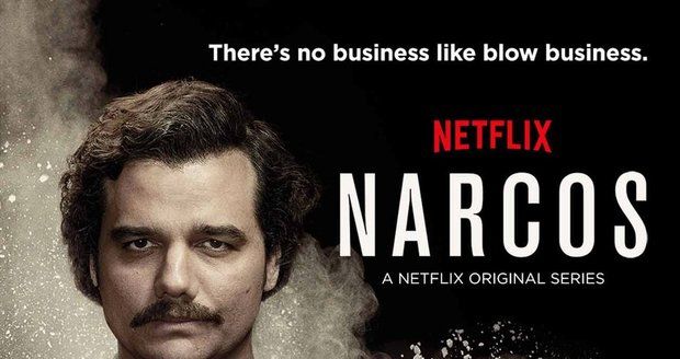 Dokudramatický seriál Narcos od televizní stanice Netflix precizně a chirurgicky přesně vypovídá o vzestupu a pádu bezprecedentního kokainového impéria a jeho vůdce, Pabla Escobara.