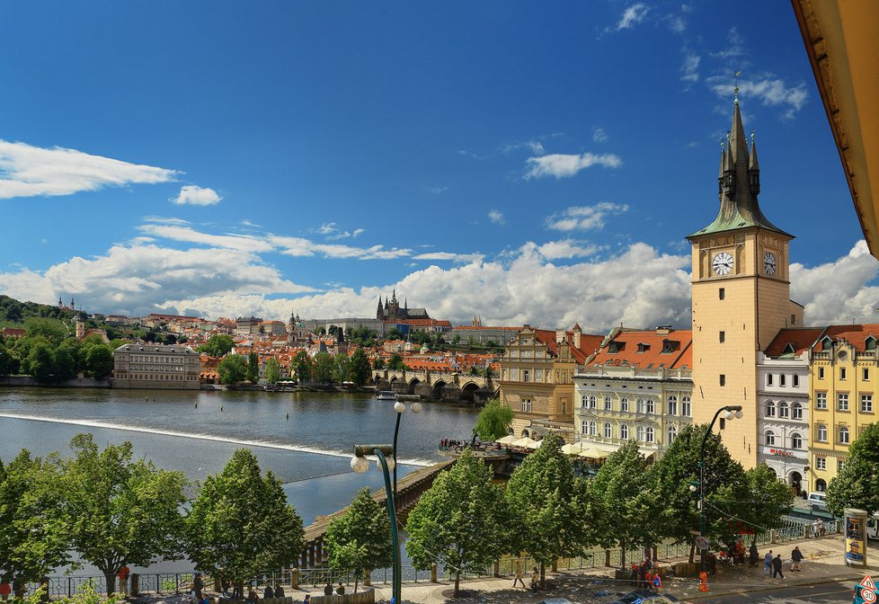 Výhled na pražské panorama