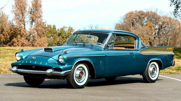 Packard Hawk (1958): Posledním Packardem byl převlečený Studebaker