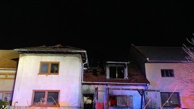 V Pačlavicích na Kroměřížsku hořel rodinný dům. Majitelka utrpěla popáleniny.