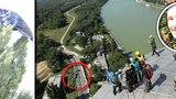 Děsivý basejumping na Slovensku: Skokan se zachytil o strom!