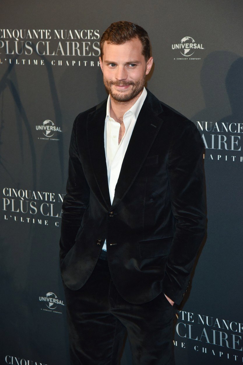 Jamie Dornan na premiéře Padesáti odstínů svobody v Paříži.