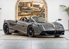 Pagani společně s Dainese připravilo revoluční střechu pro Huayra Roadster