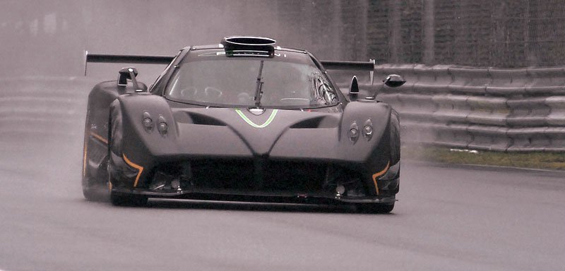 Zonda R