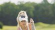 Golfistka Paige Spiranacová před puttem