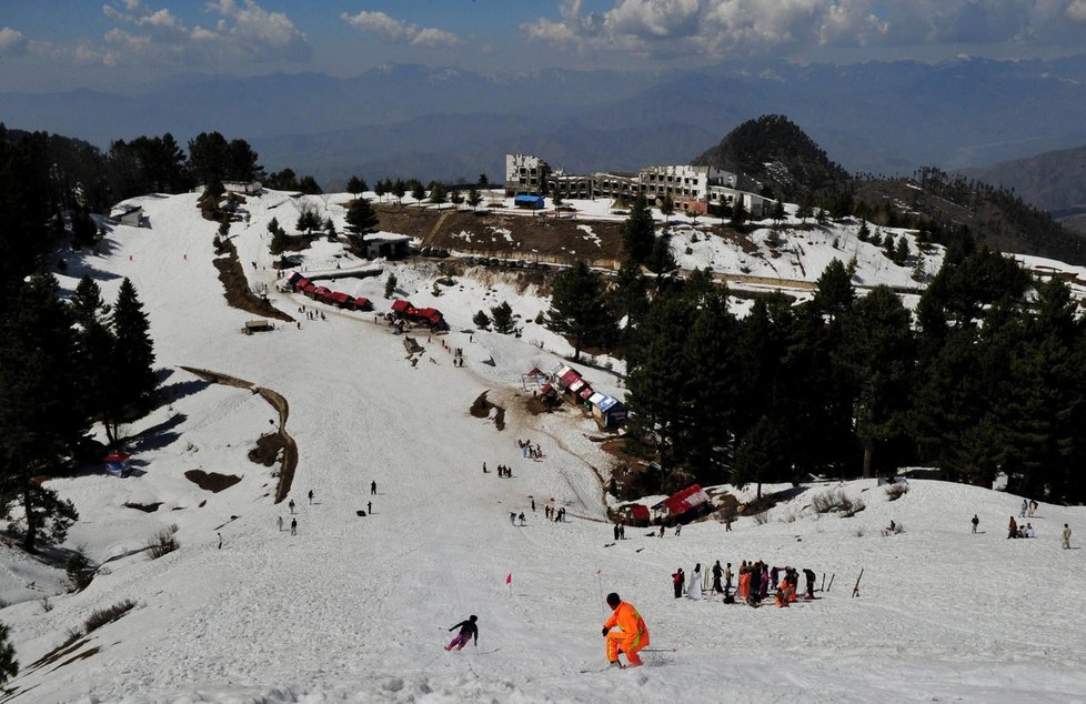 Pákistánské lyžařské středisko Malam Jabba