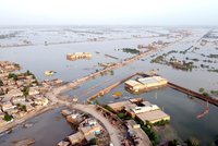 Tragédie ohromných rozměrů: Už 1136 obětí a škody 246 miliard po povodních v Pákistánu
