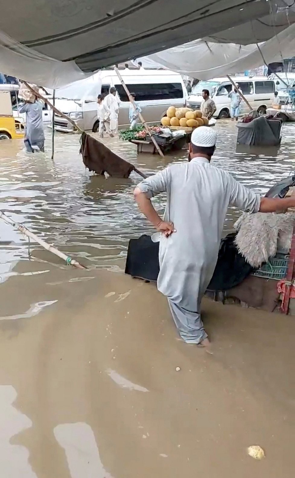 Záplavy v Pákistánu (5.8.2022)