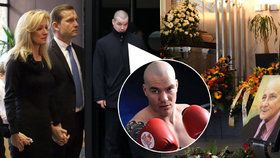 Ochranku na pohřbu otce Kateřiny Brožové dělal boxer Ondřej Pála.