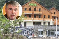 Exministr Palas pomohl kamarádům k dotacím: Staví za ně luxusní penzion!