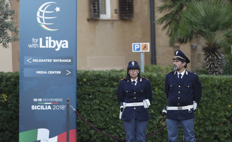 Do Palerma byla svolána konference o Libyi a migraci.