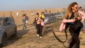 Masakr na festivalu na jihu Izraele: Udeřili tam teroristé z Hamásu
