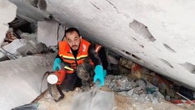 Palestinští záchranáři nemají pořádné vybavení.